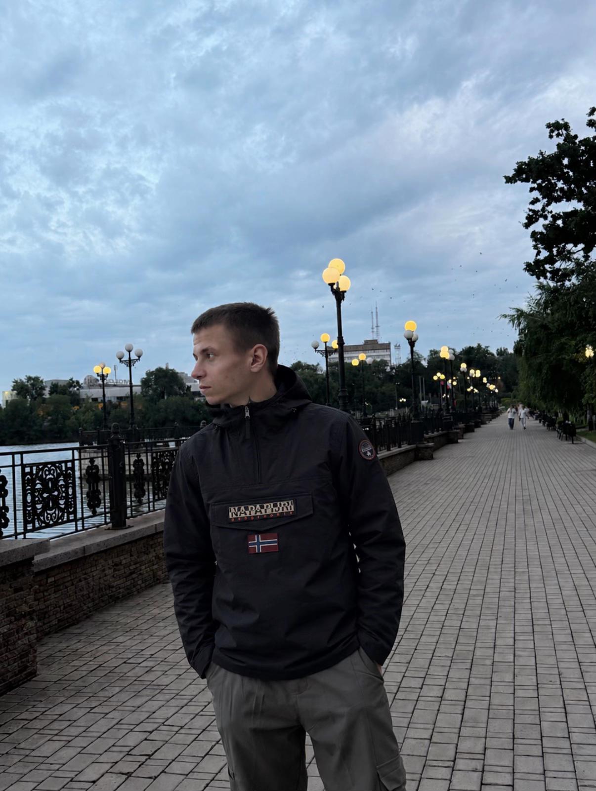 @Кареглазый.