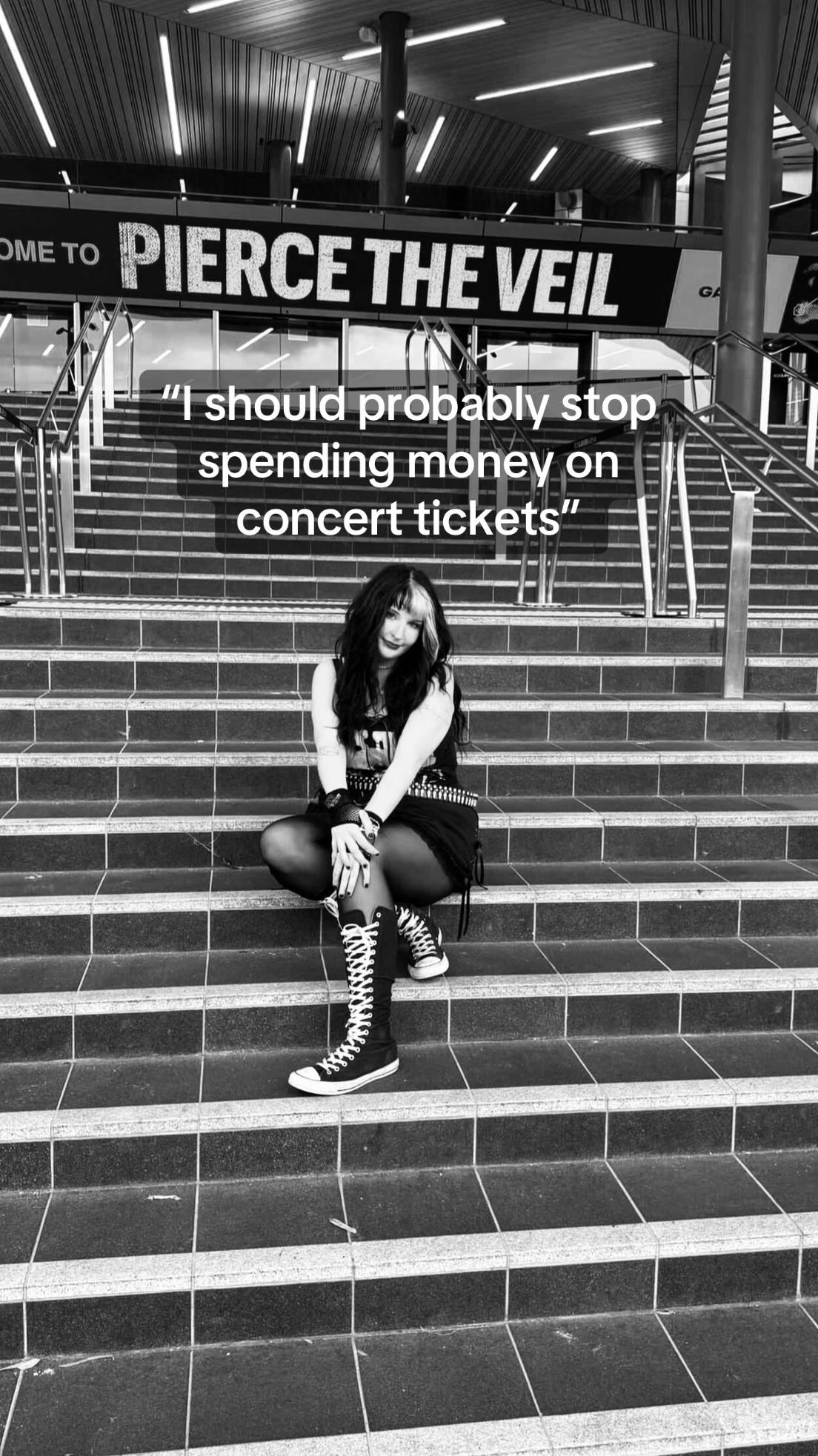 @moshdiary