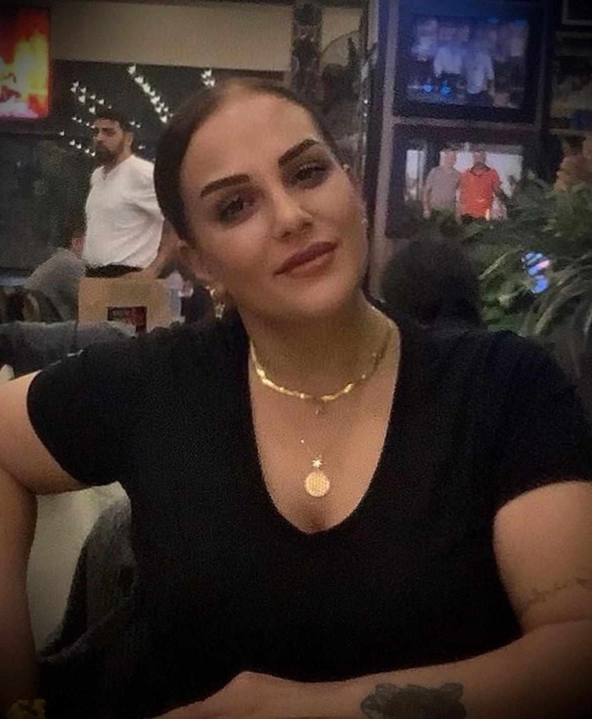 @GüL(~.~)