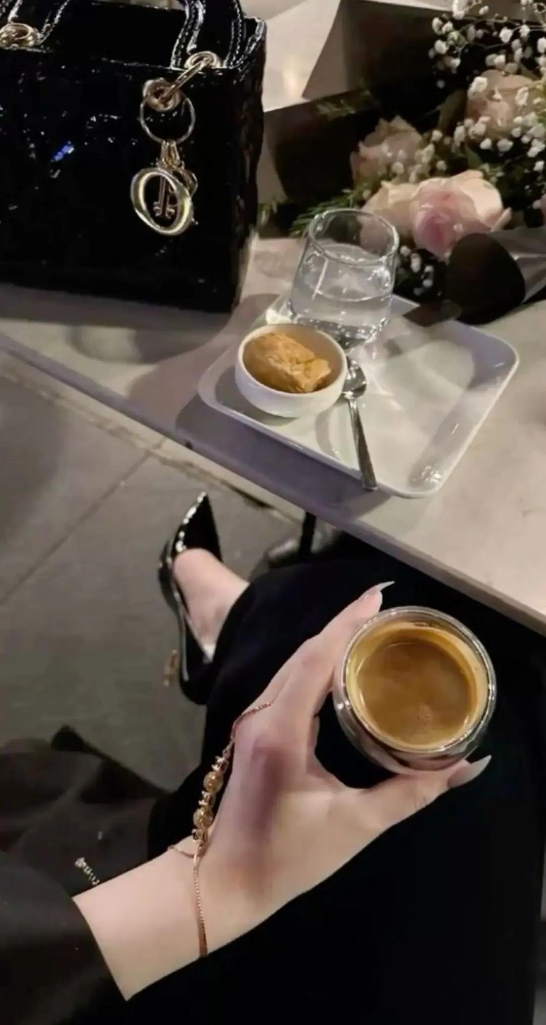 @ميووو