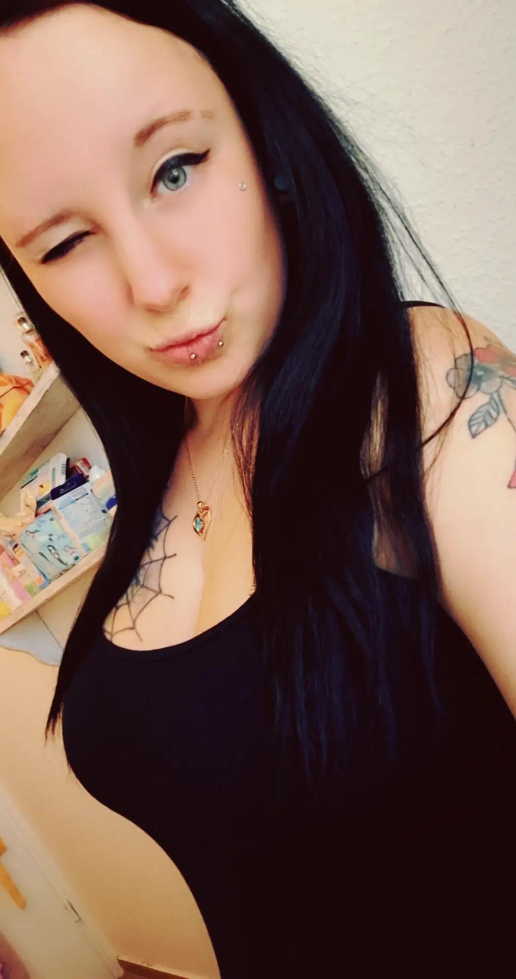 @♡_$unnY_♡