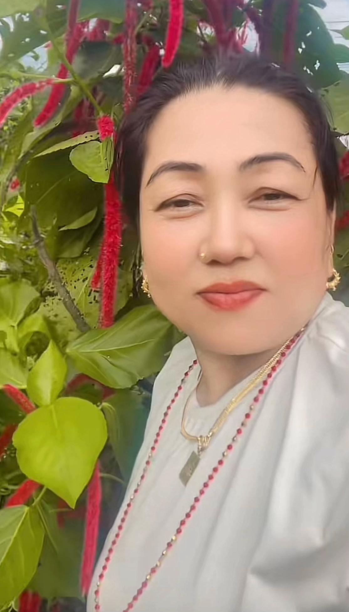 @@gyanu gurung ( konme)🌺