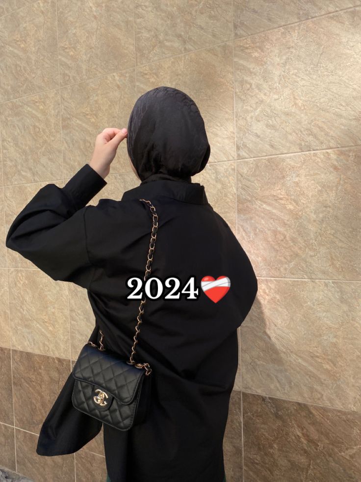 @★