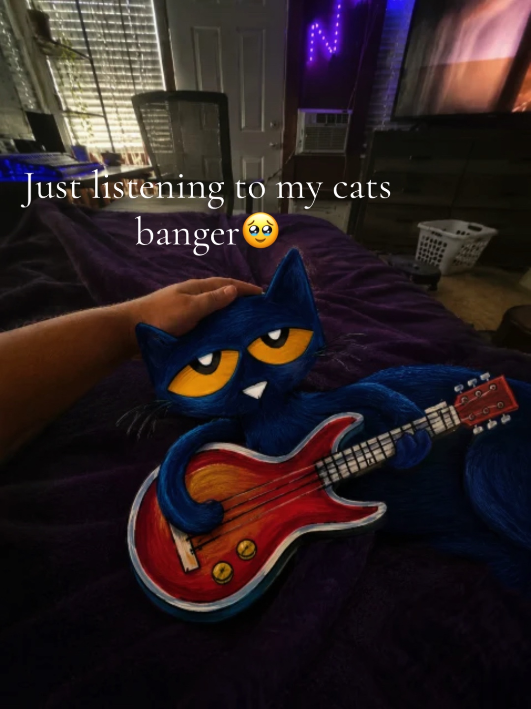 @ⓑεℕ𝓷𝐲(ง •̀_•́)ง