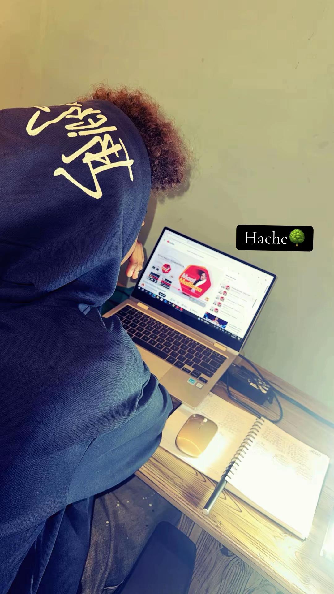 @°Onas™