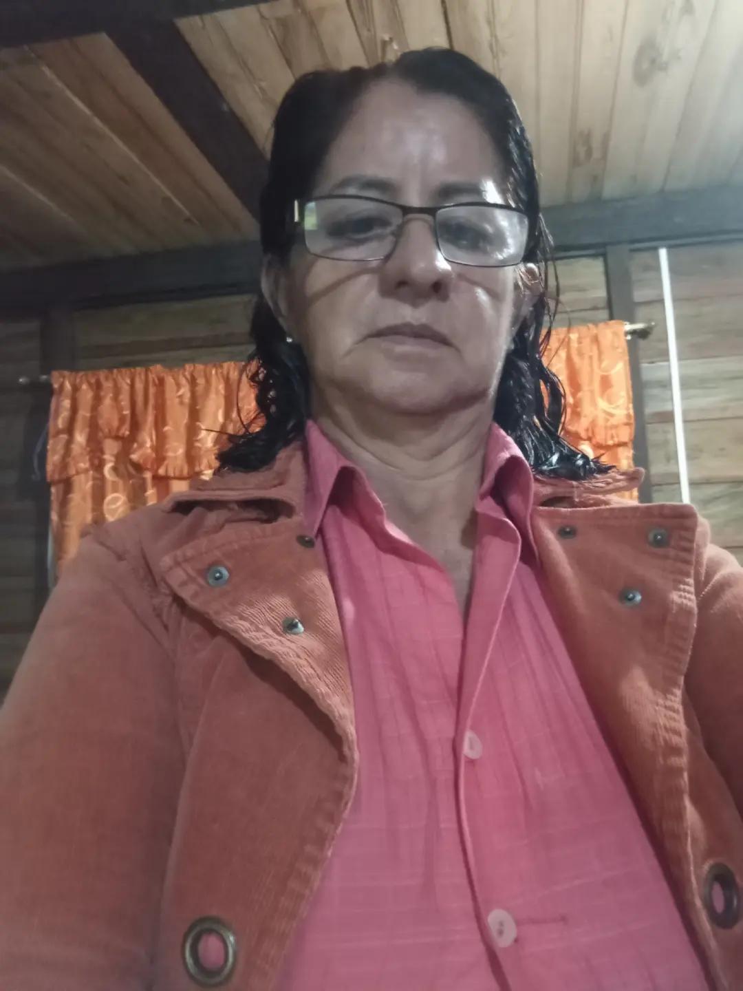 @Teresa Luzmila te sigue
