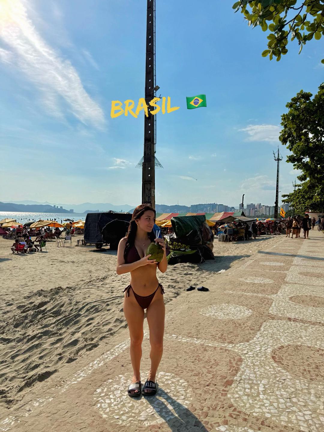 @Angela 🐰