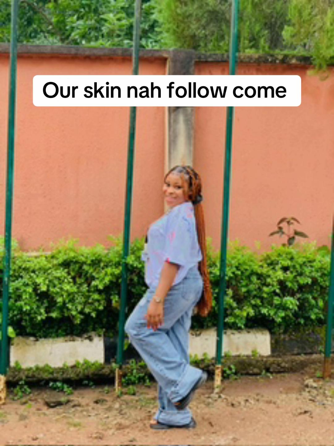 @Muna God