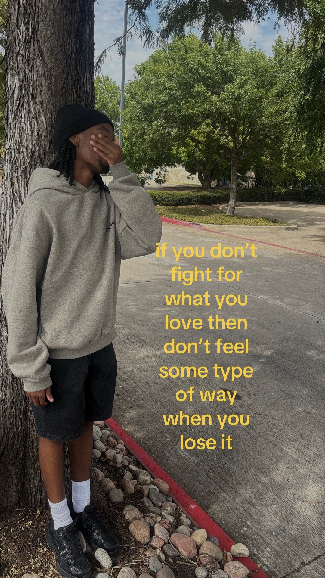 @🪬