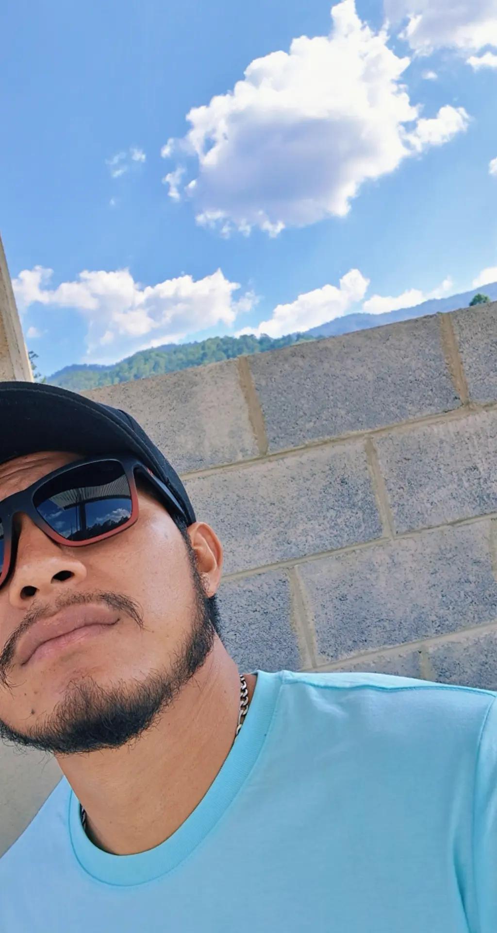 @Anibal 🇬🇹💪💵🛢️