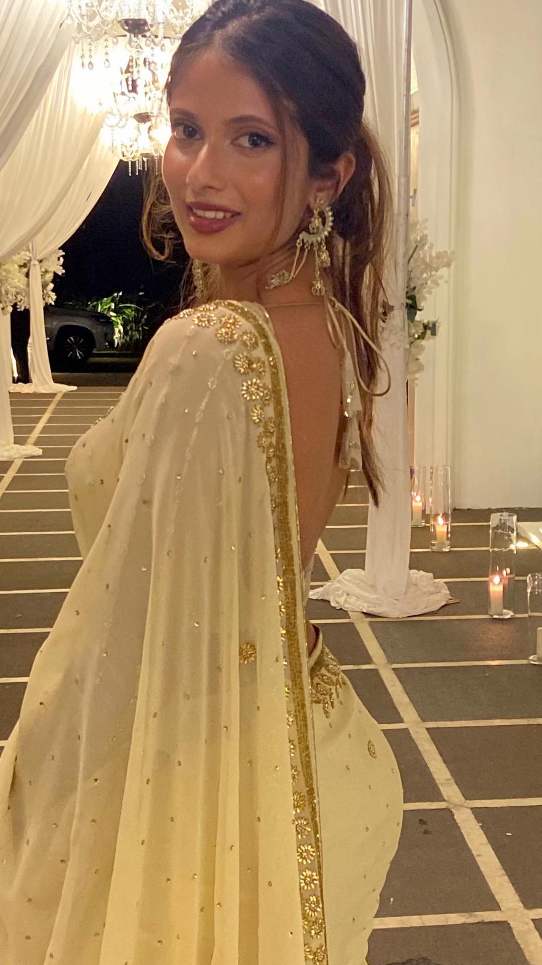 @Neha 🇱🇰