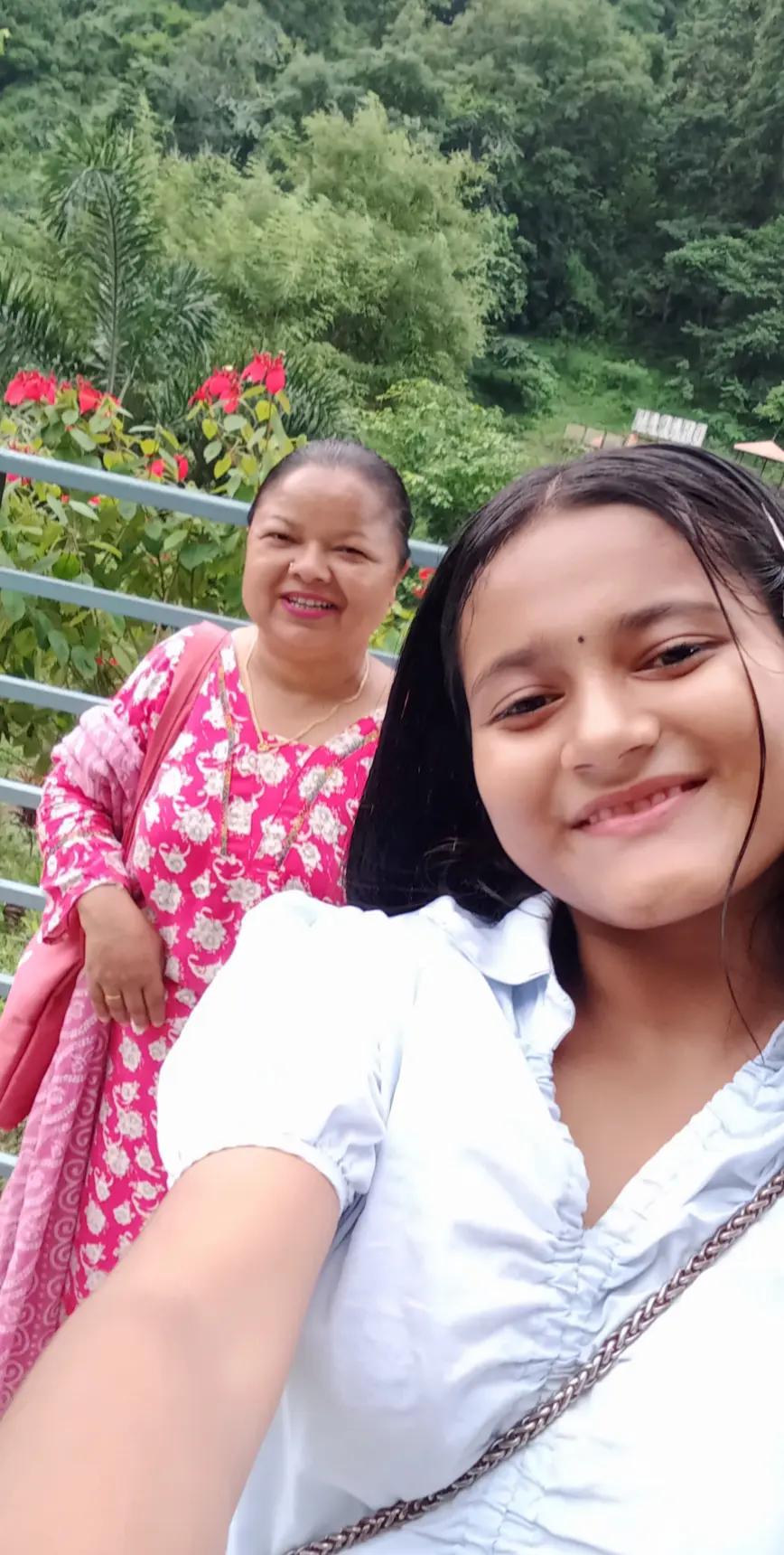 @बर्त गन्धर्व (सारंगीवादक)🇳🇵
