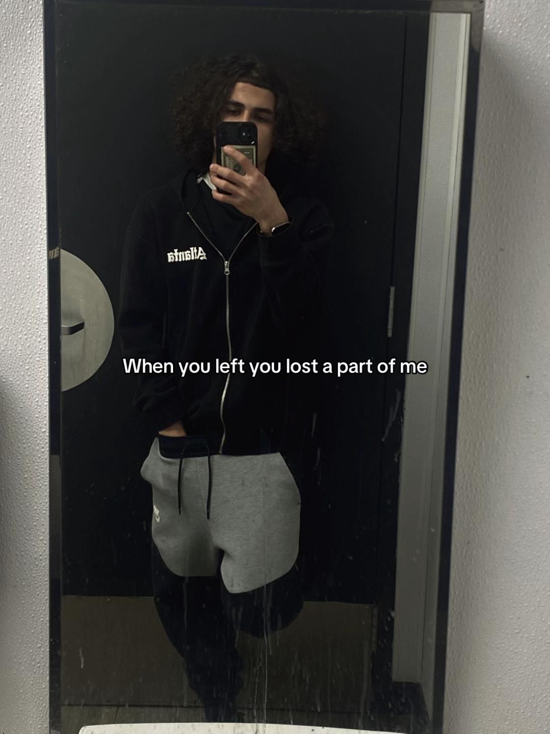 @AZ😷☔️