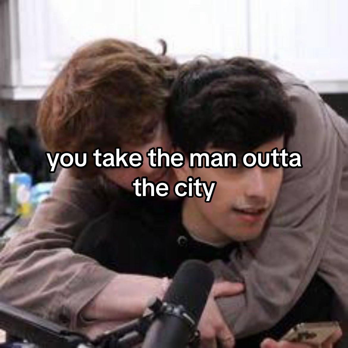 @Daphne (Liu's Wife)