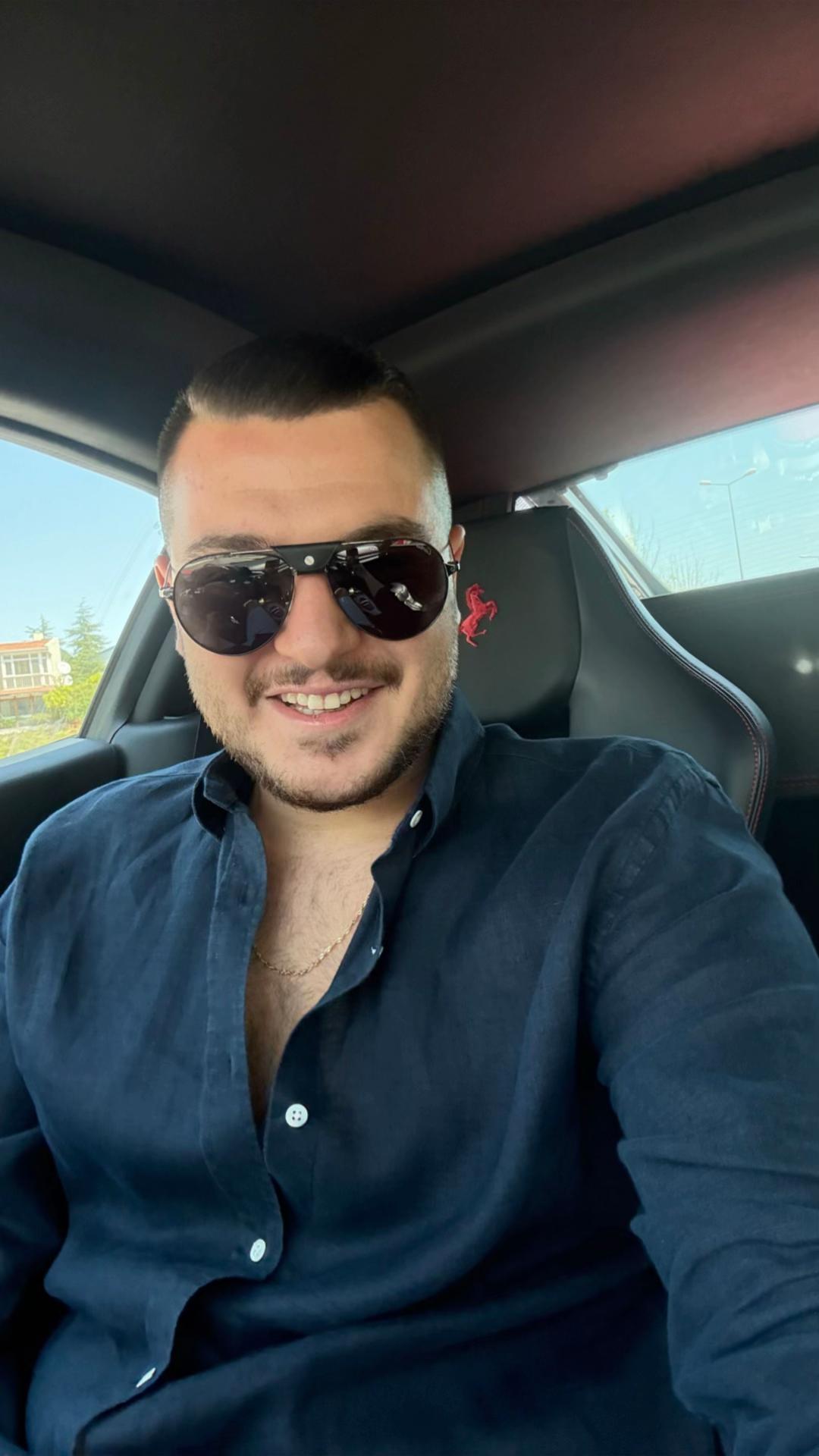 @Efe Güler