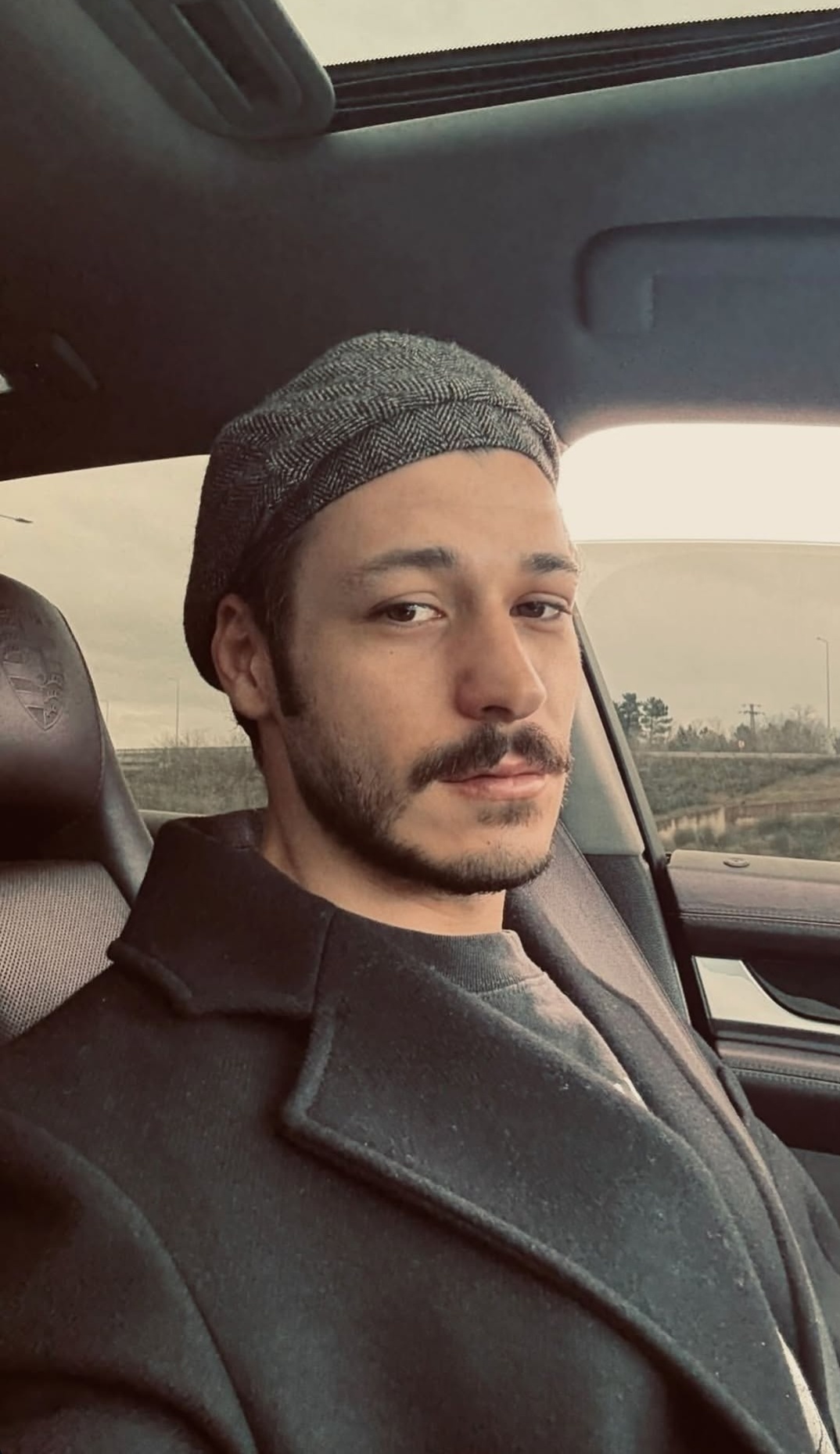 @&ouml;zlem aka ✨