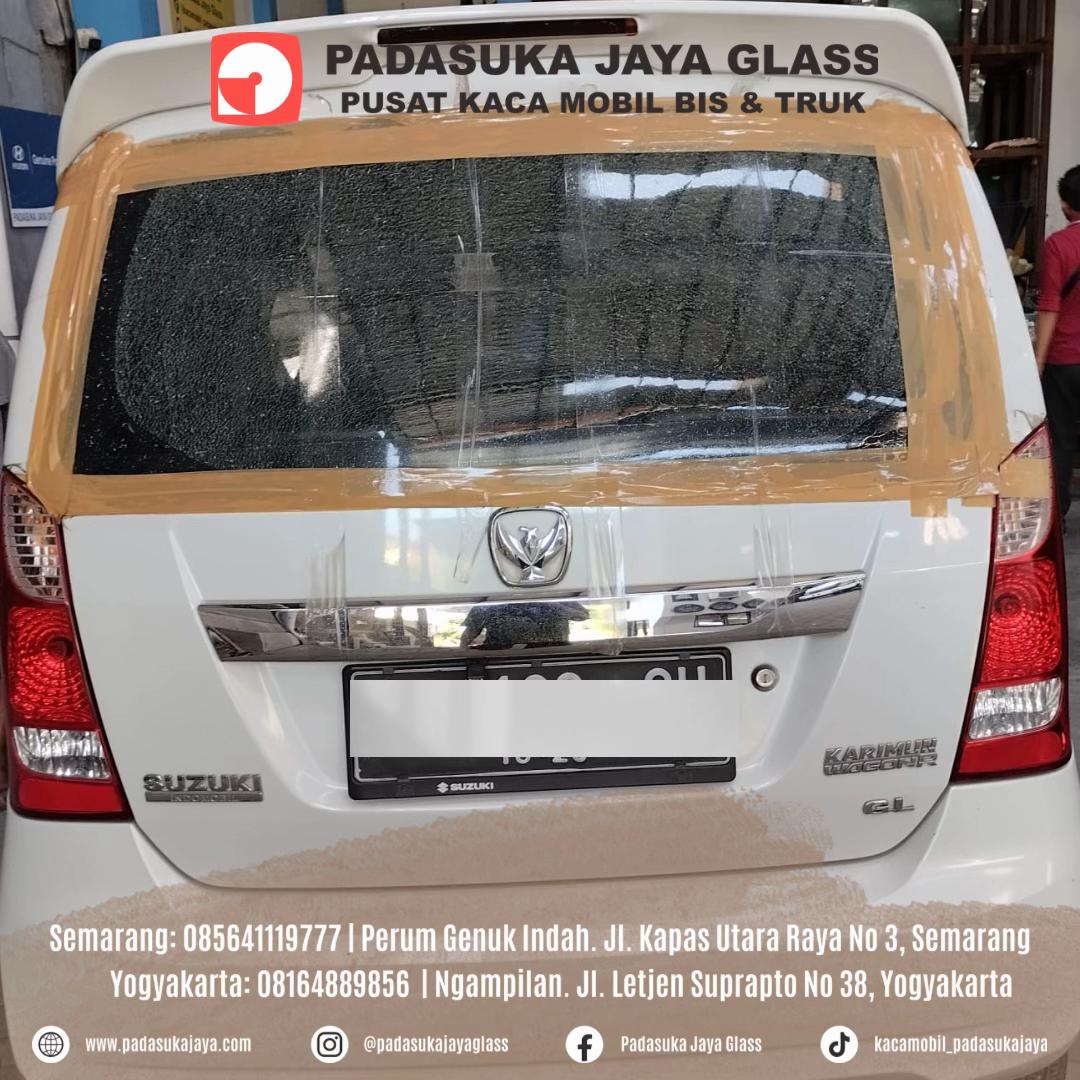 @Kaca Mobil Padasuka Jaya