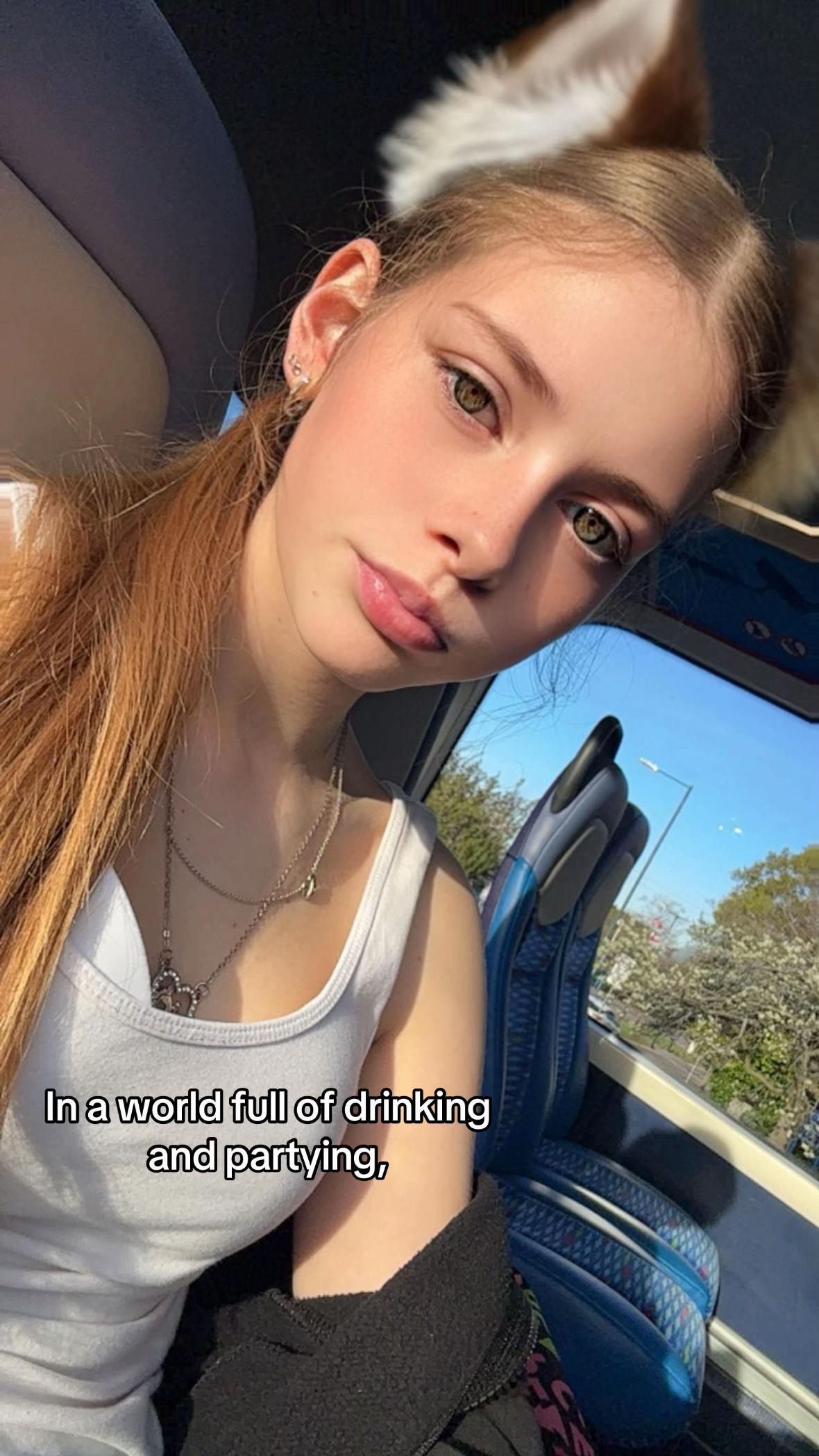 @Chloe