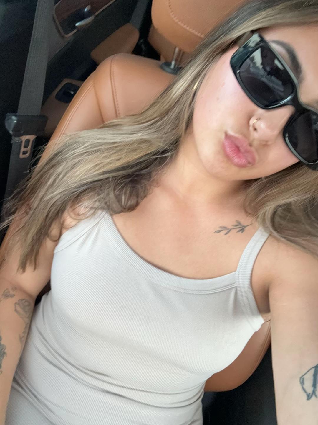 @T