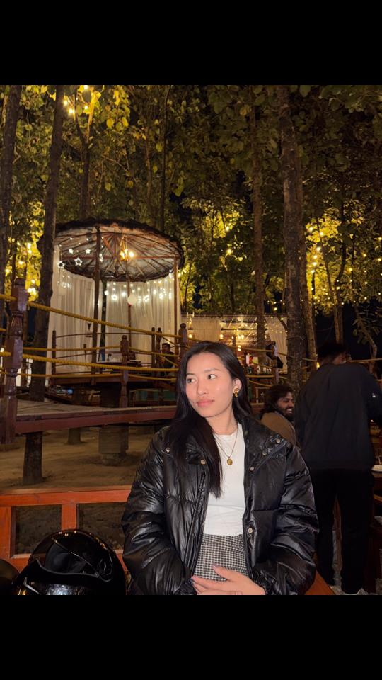 @Barsha Magar☃️🌻