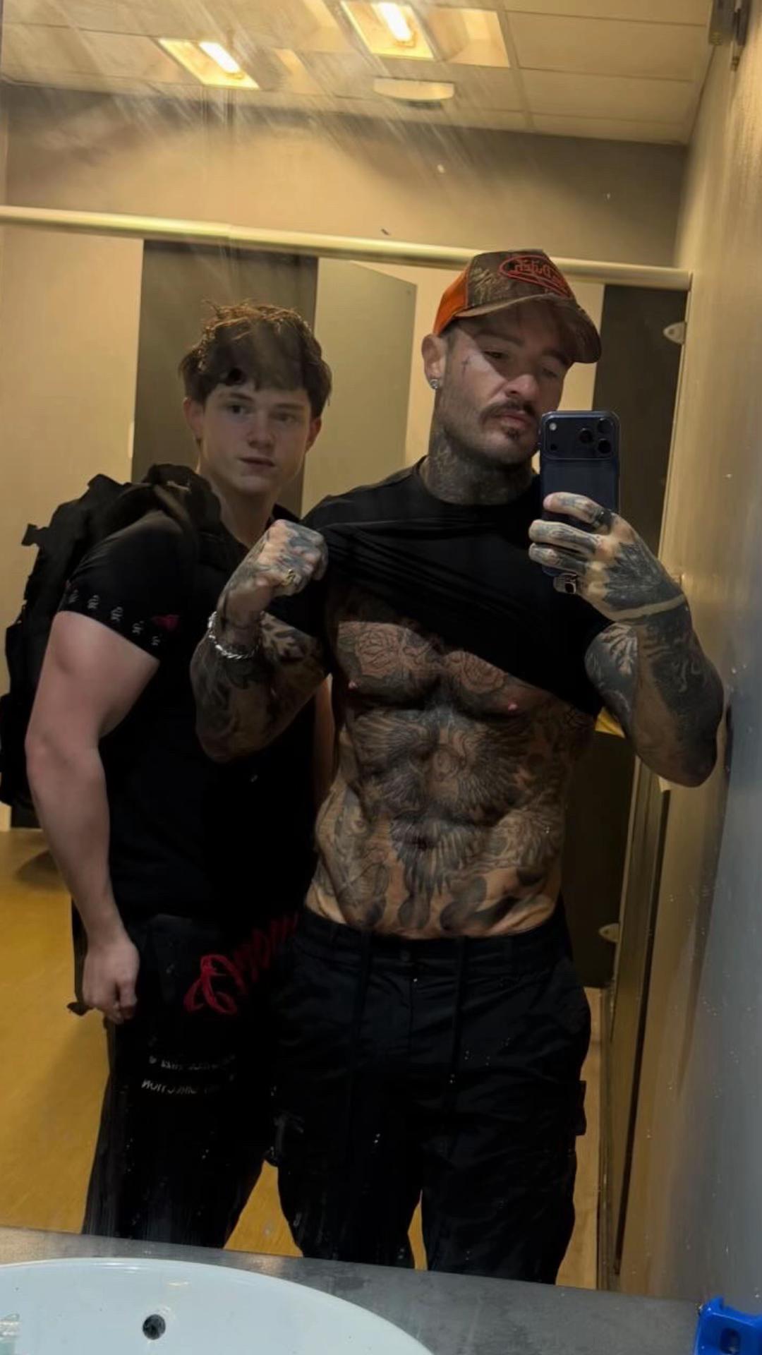 @Lift_withmaxofficial
