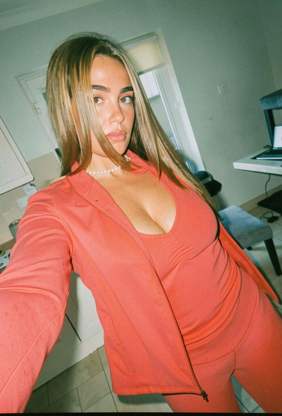@k.d25x
