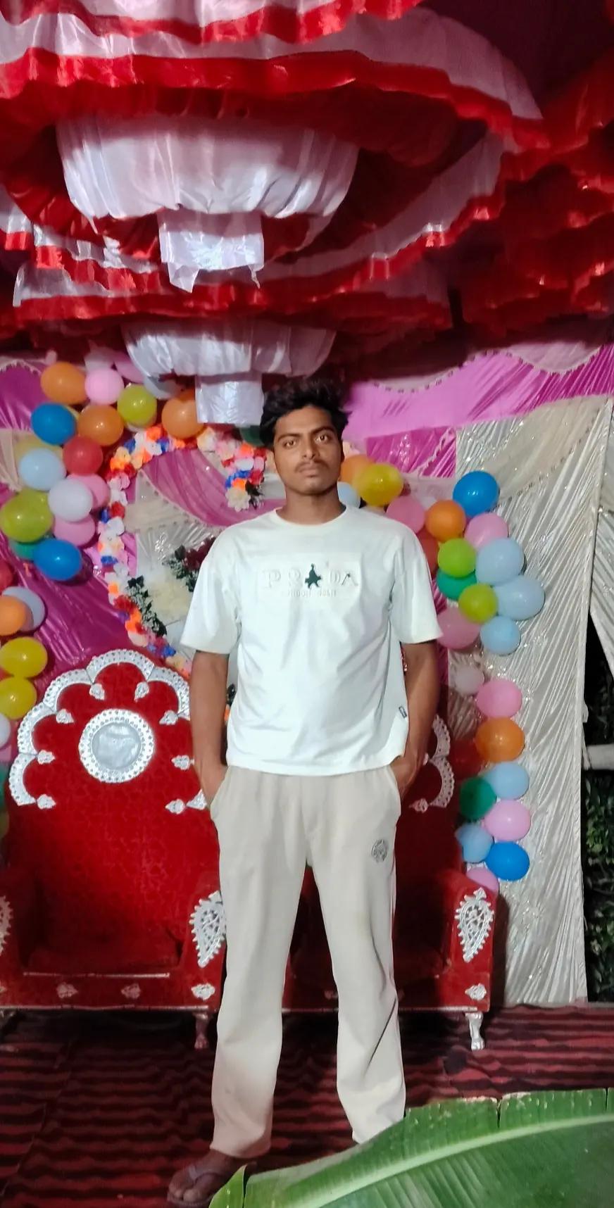 @Mr ♥️patel♥️Raju