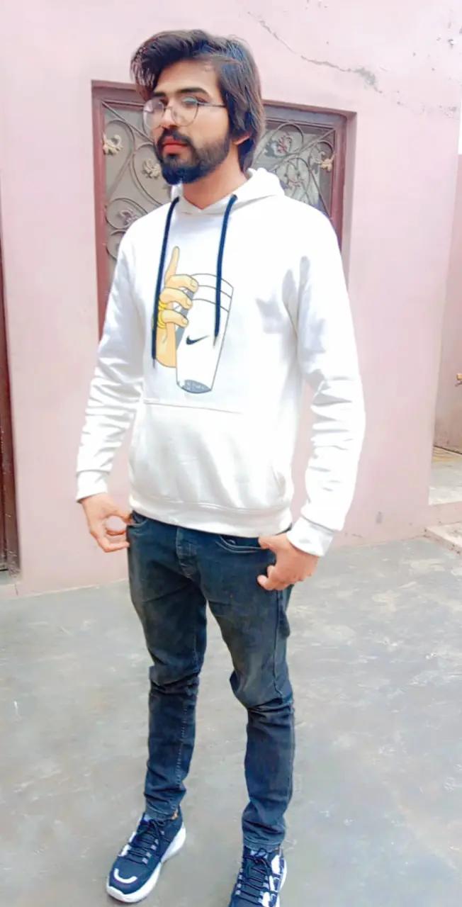 @Ali Naqi360