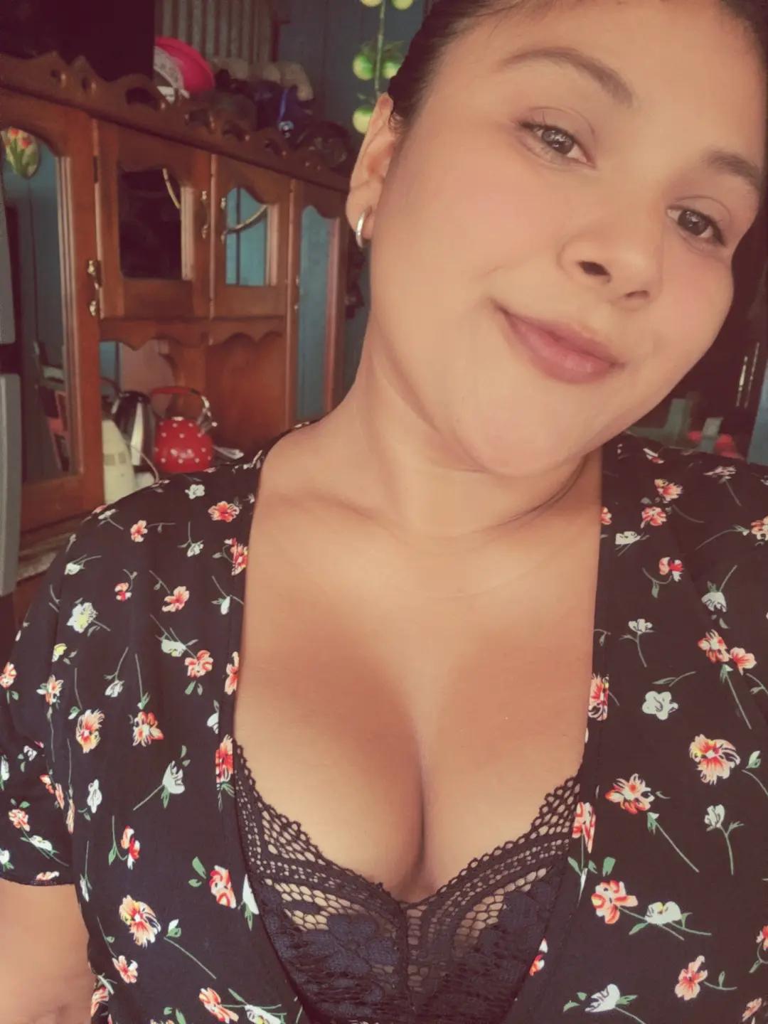 @EvelynHernandez.07/10/00💞🍃🌼