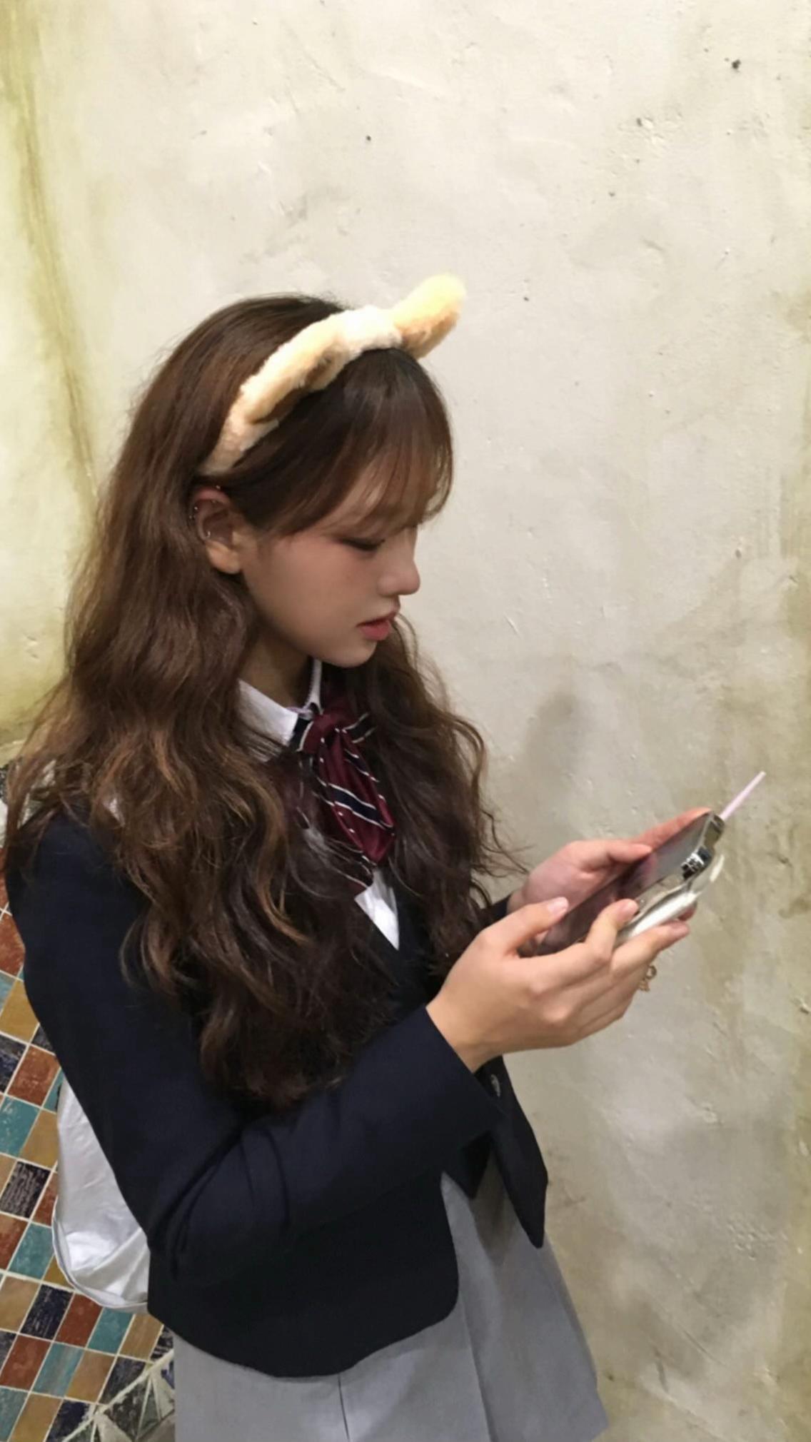 @v_oeo_v