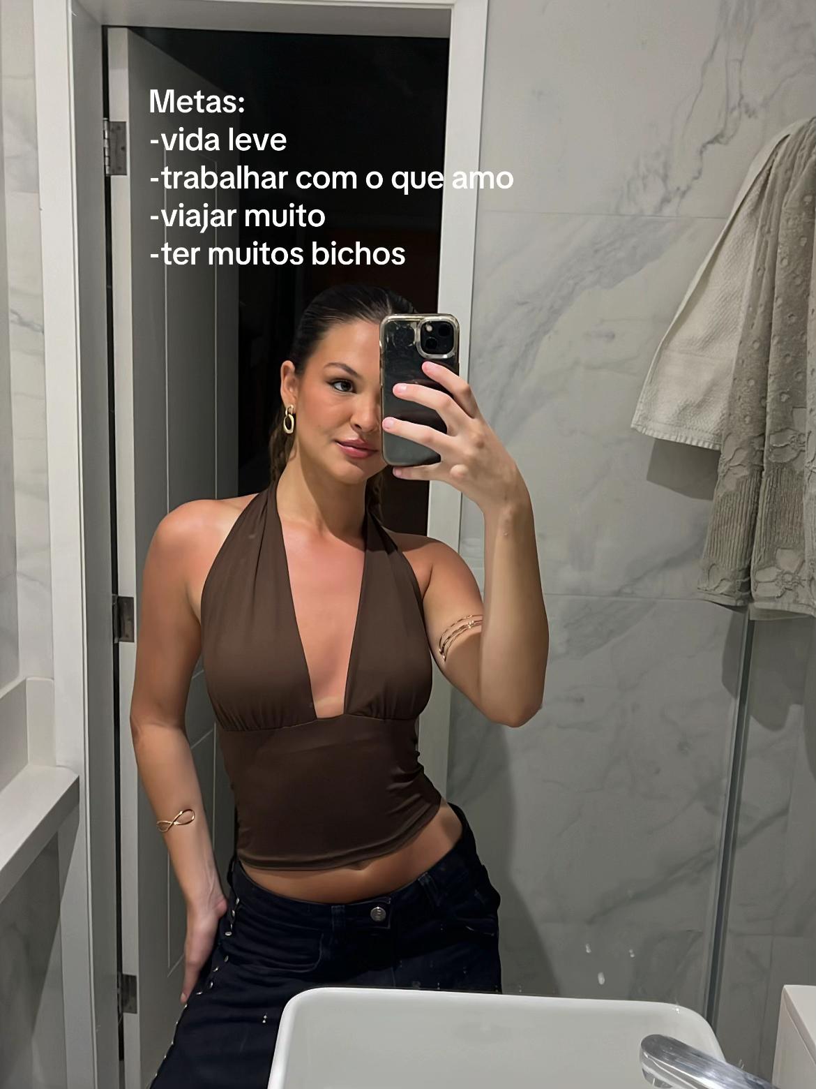 @Giovana Faria