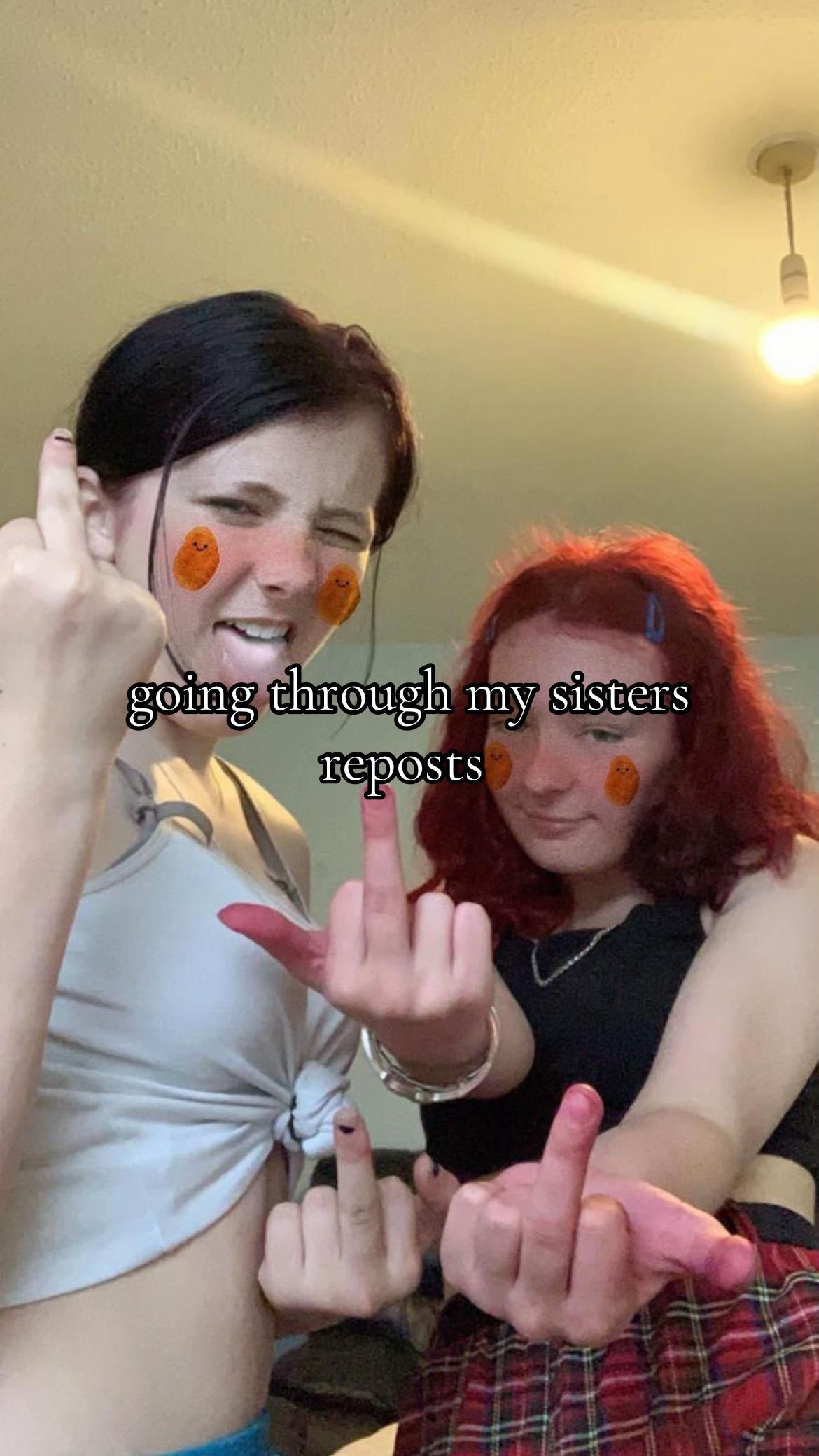 @𝔏𝔞𝔲𝔯𝔢𝔫𝔐𝔦𝔠𝔥𝔢𝔩𝔩𝔢🦇