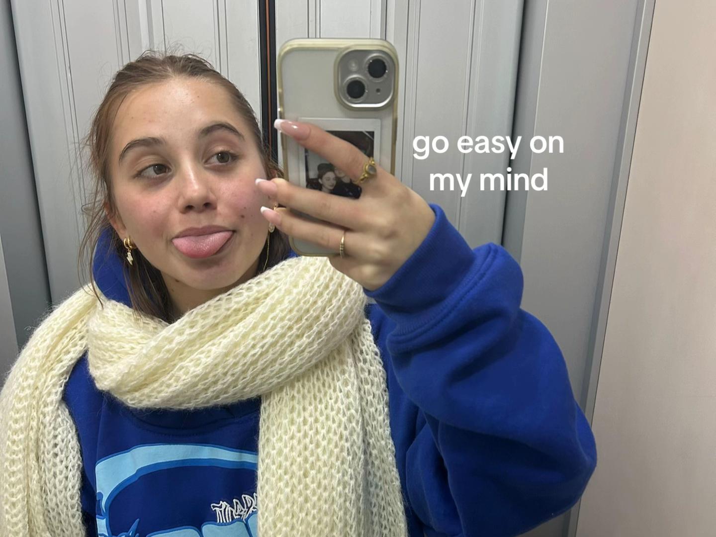 @cateeproietti