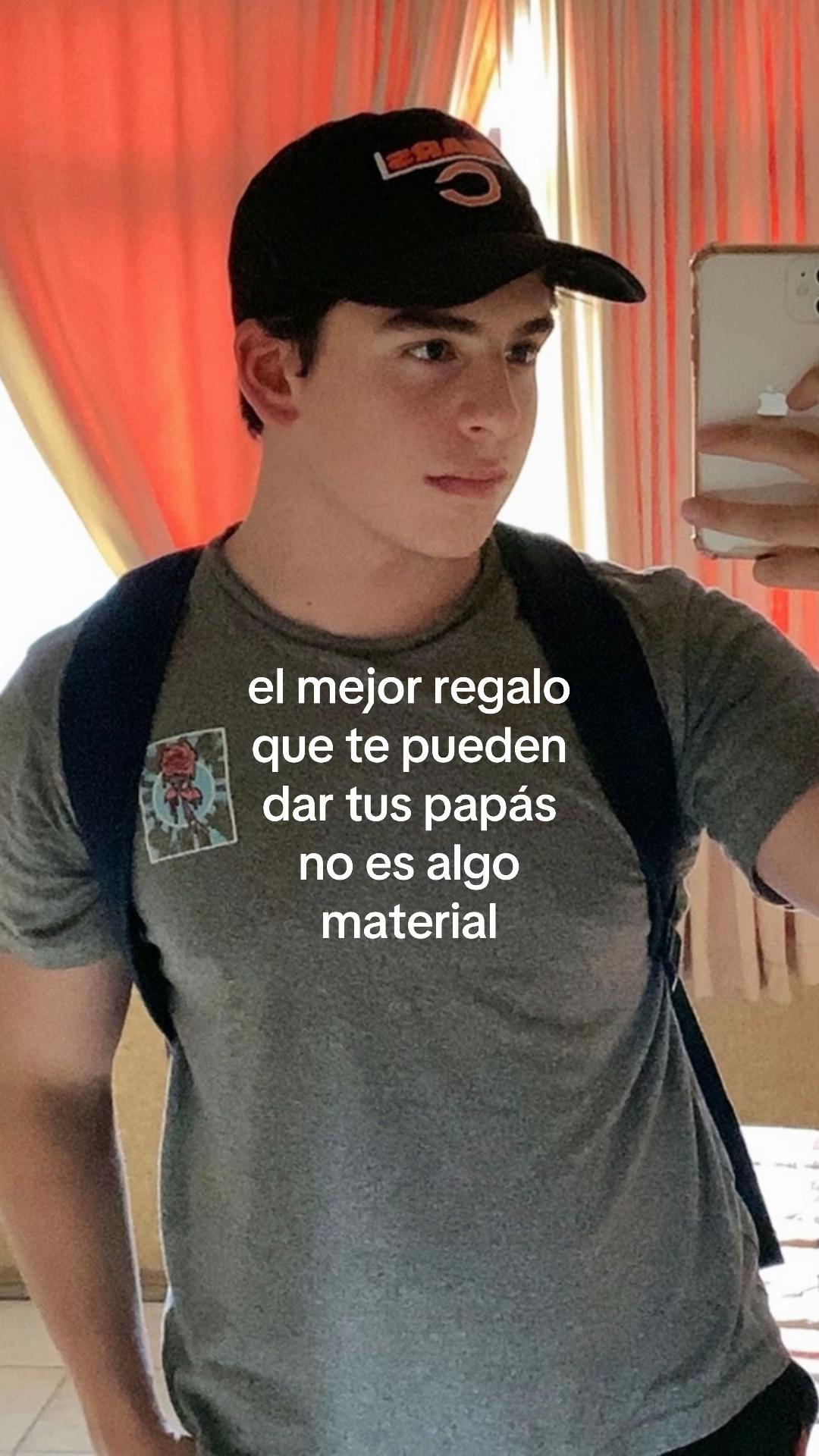 @HeysoyMike