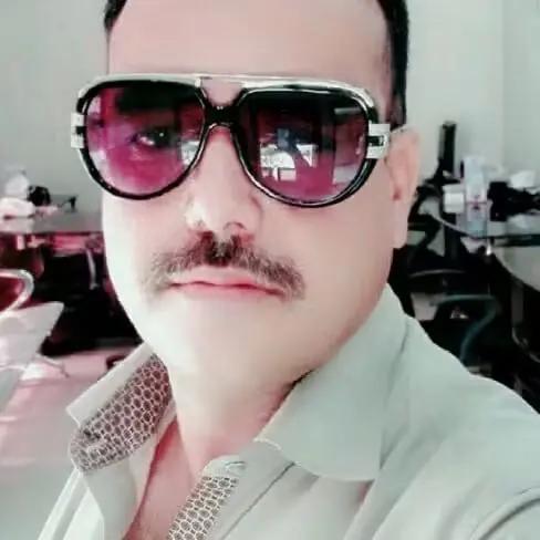 @riazmagray