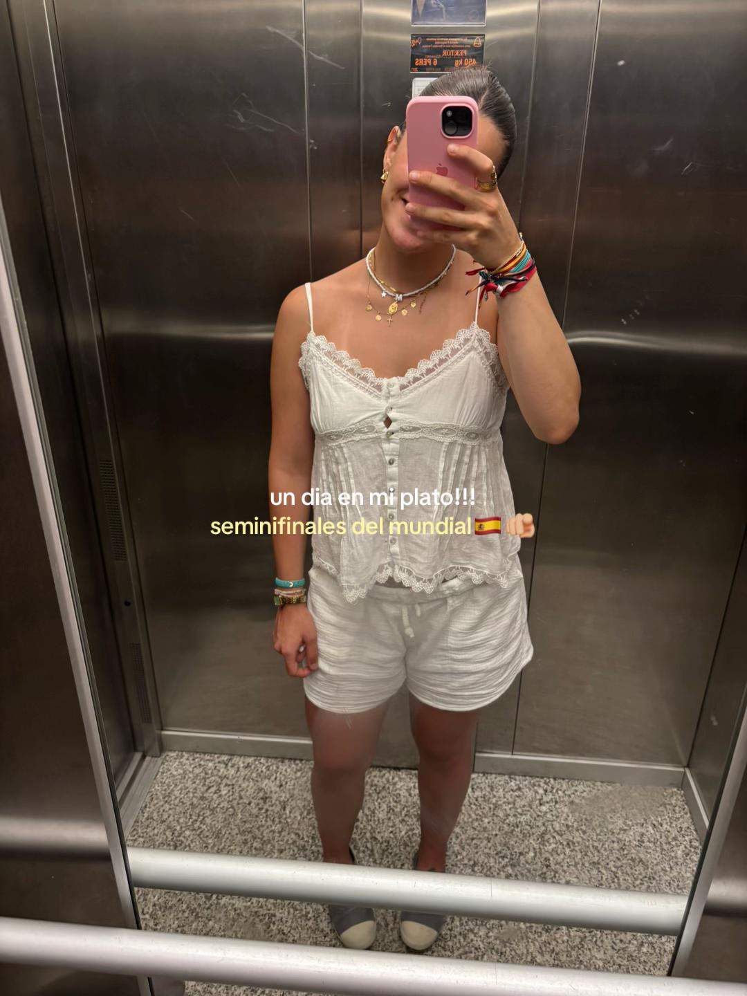 @moniiespigares