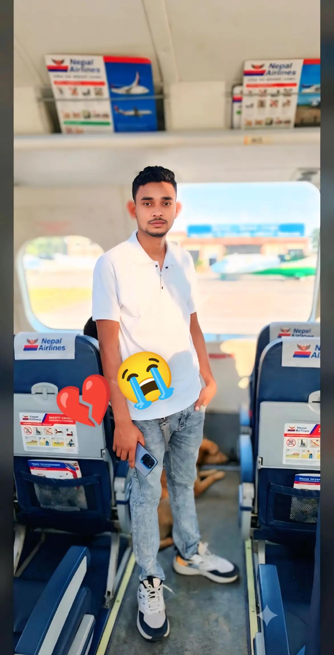 @Sameen 😭No love single boy 💔