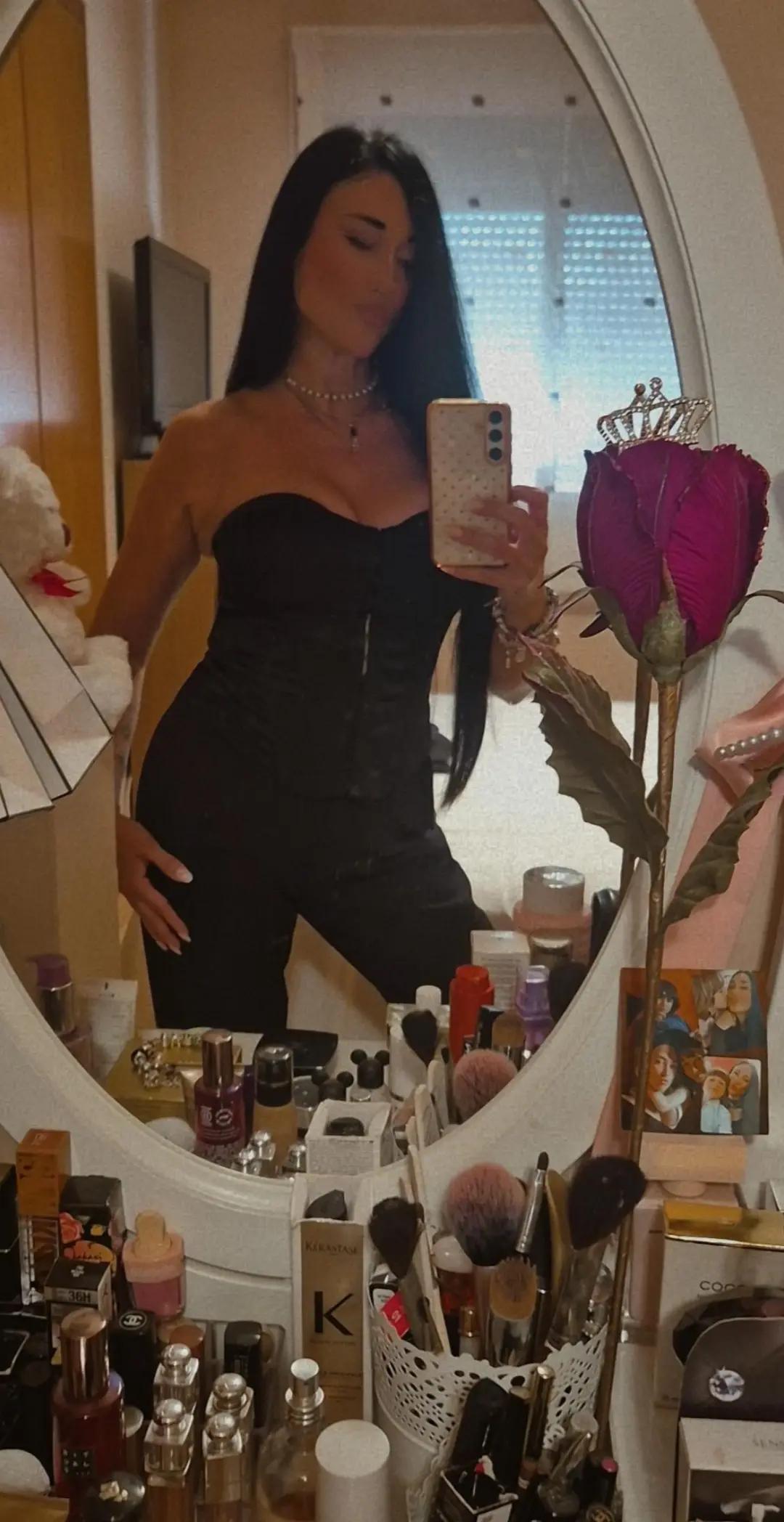 @alexandraboop