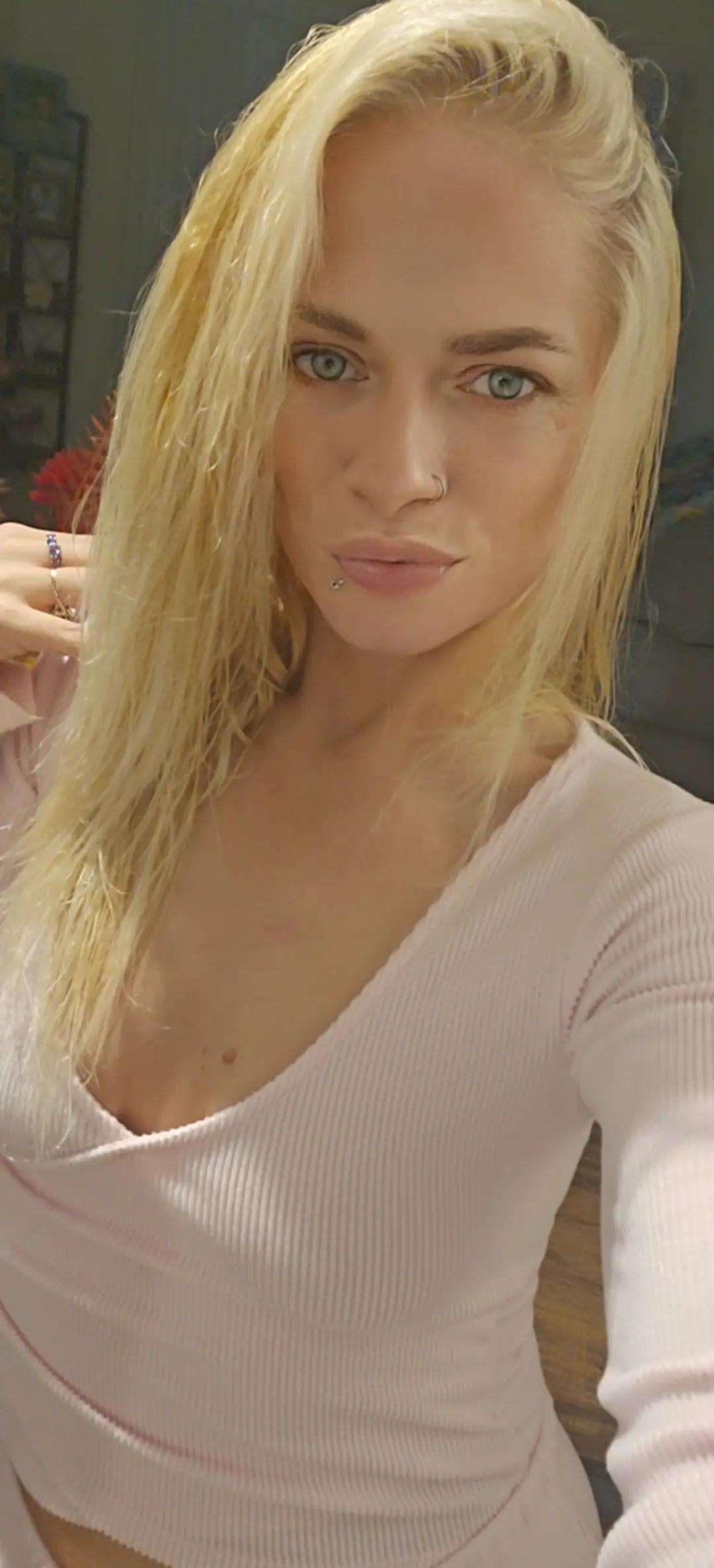 @Brittanybaby37