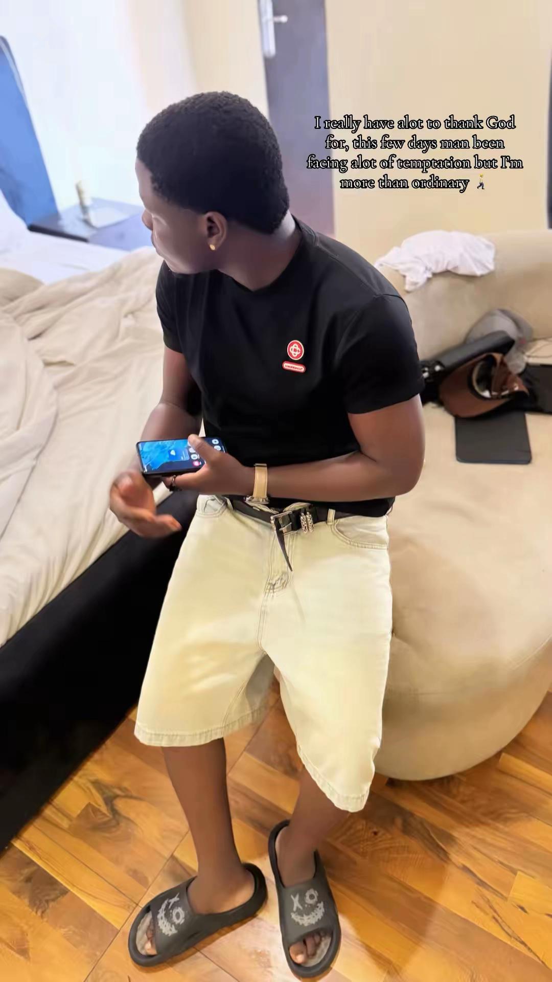 @….🚶🏻♂️