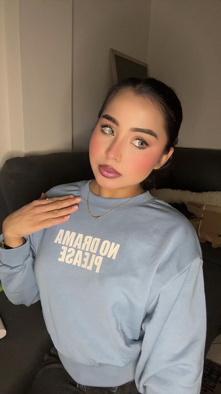 @Eyana Khan