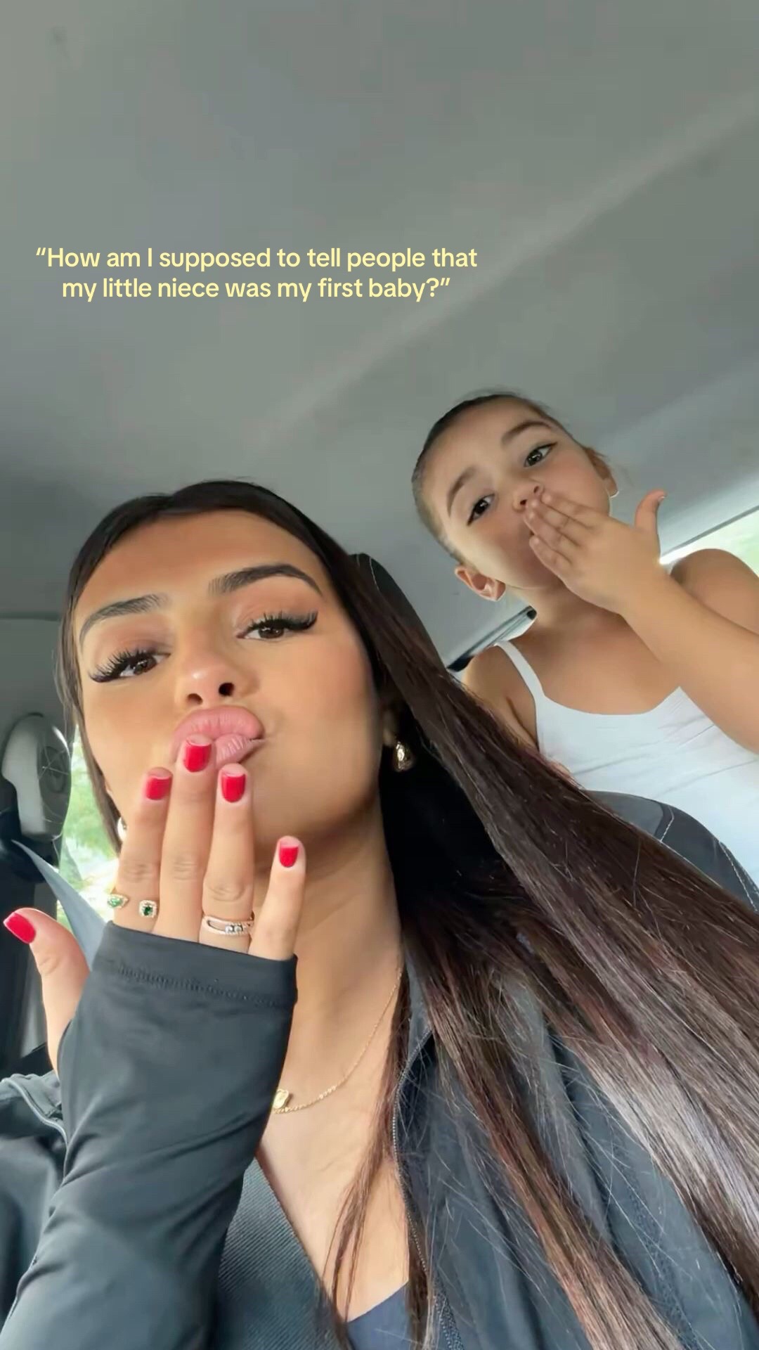 @Livelovelaugh