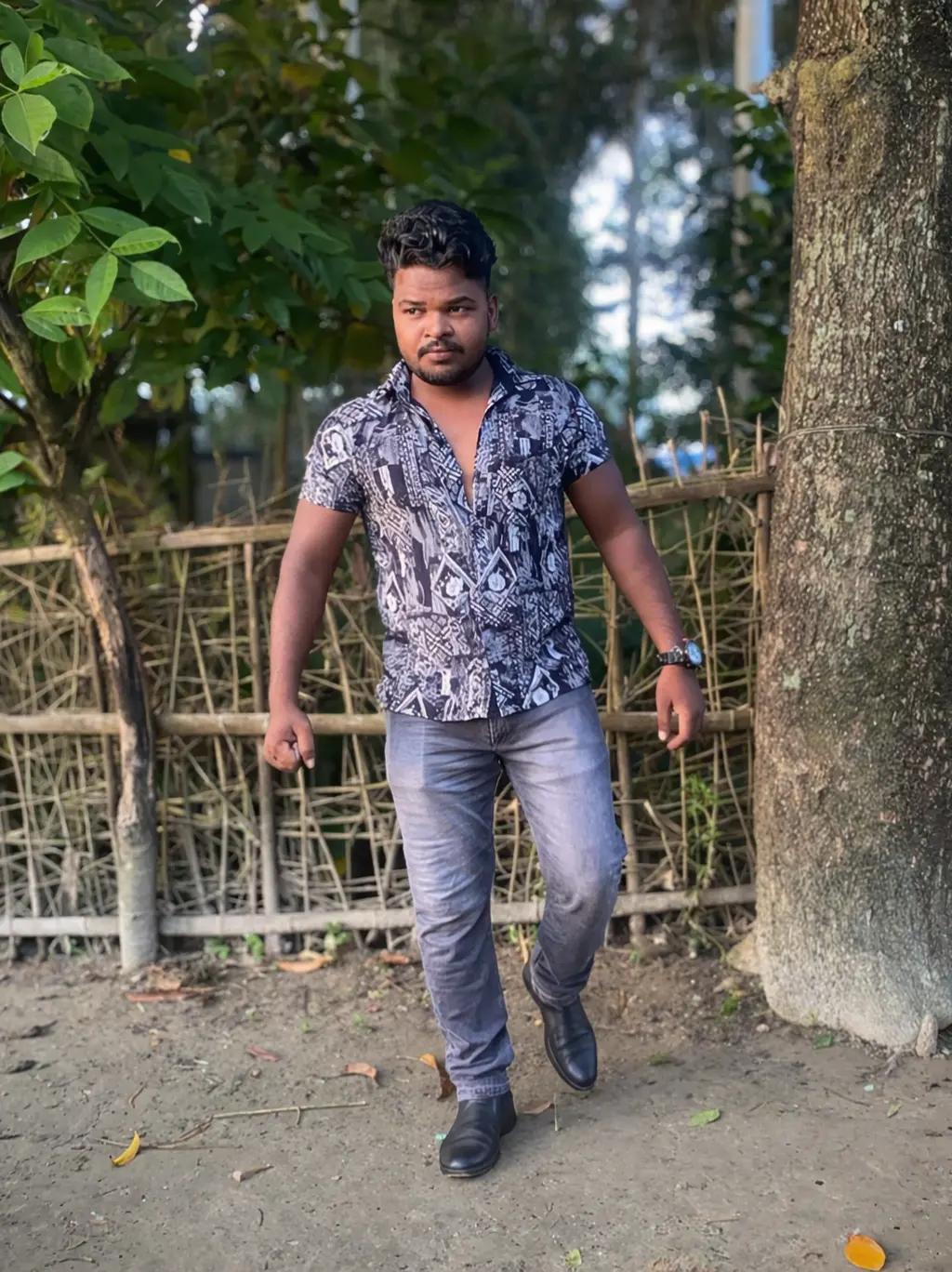 @Raj Murmu