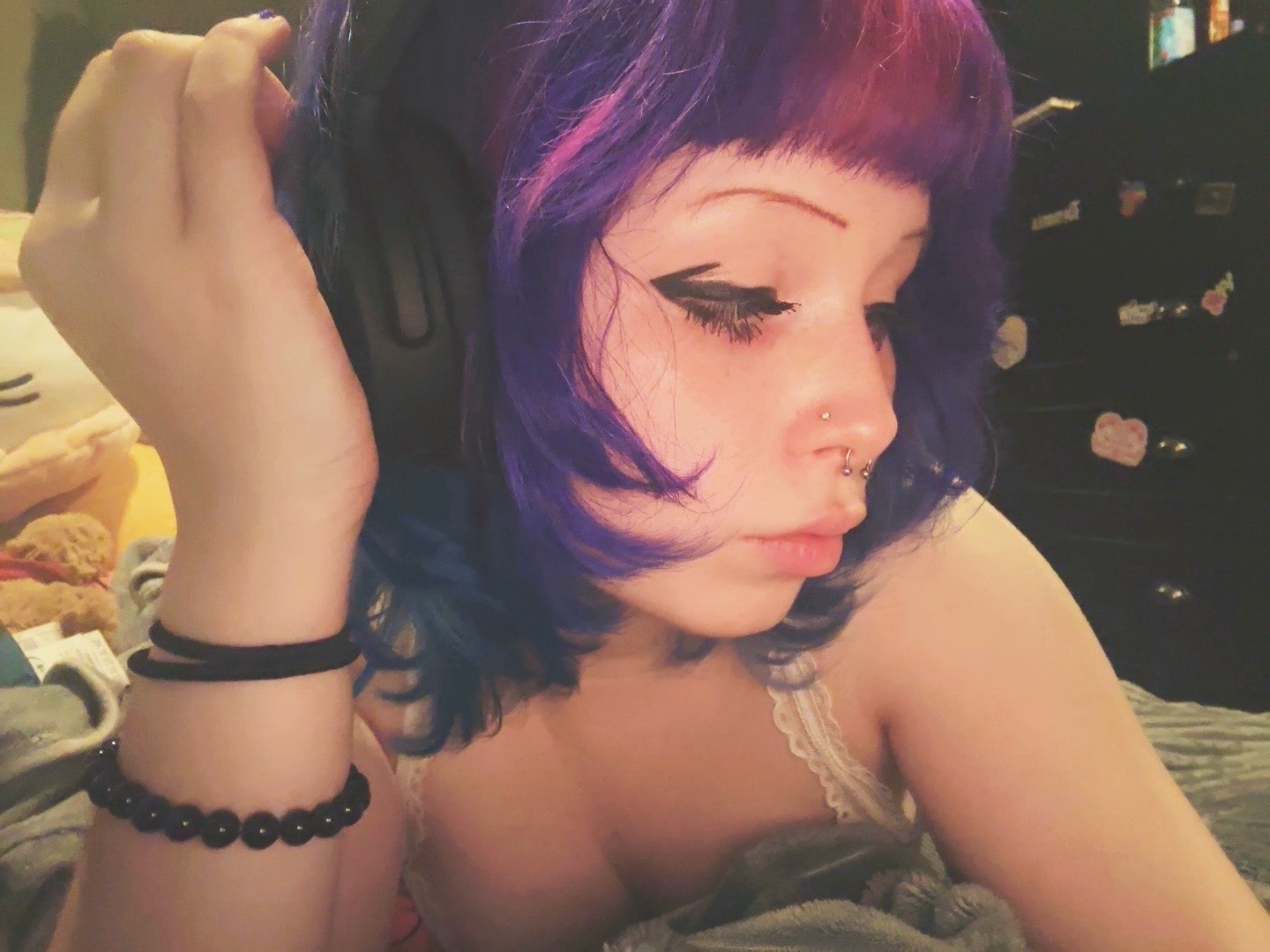 @kittygirl