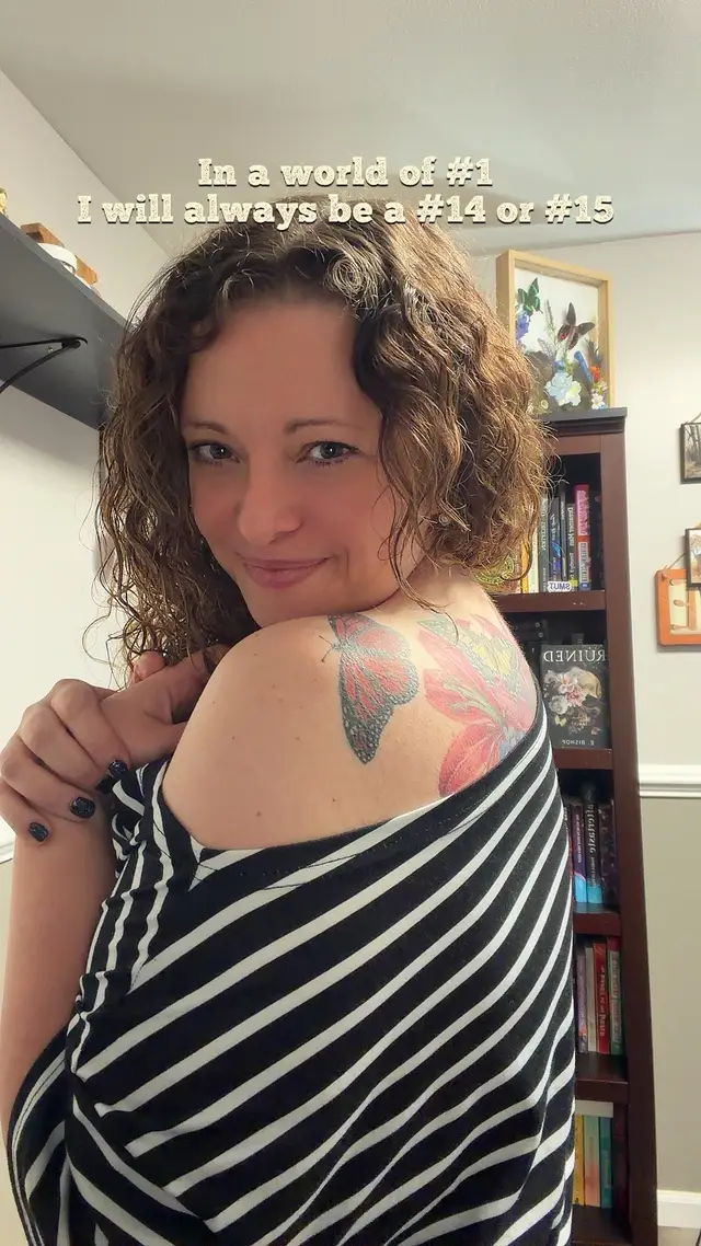 @AshleyLynnReads📚🧡🎗️