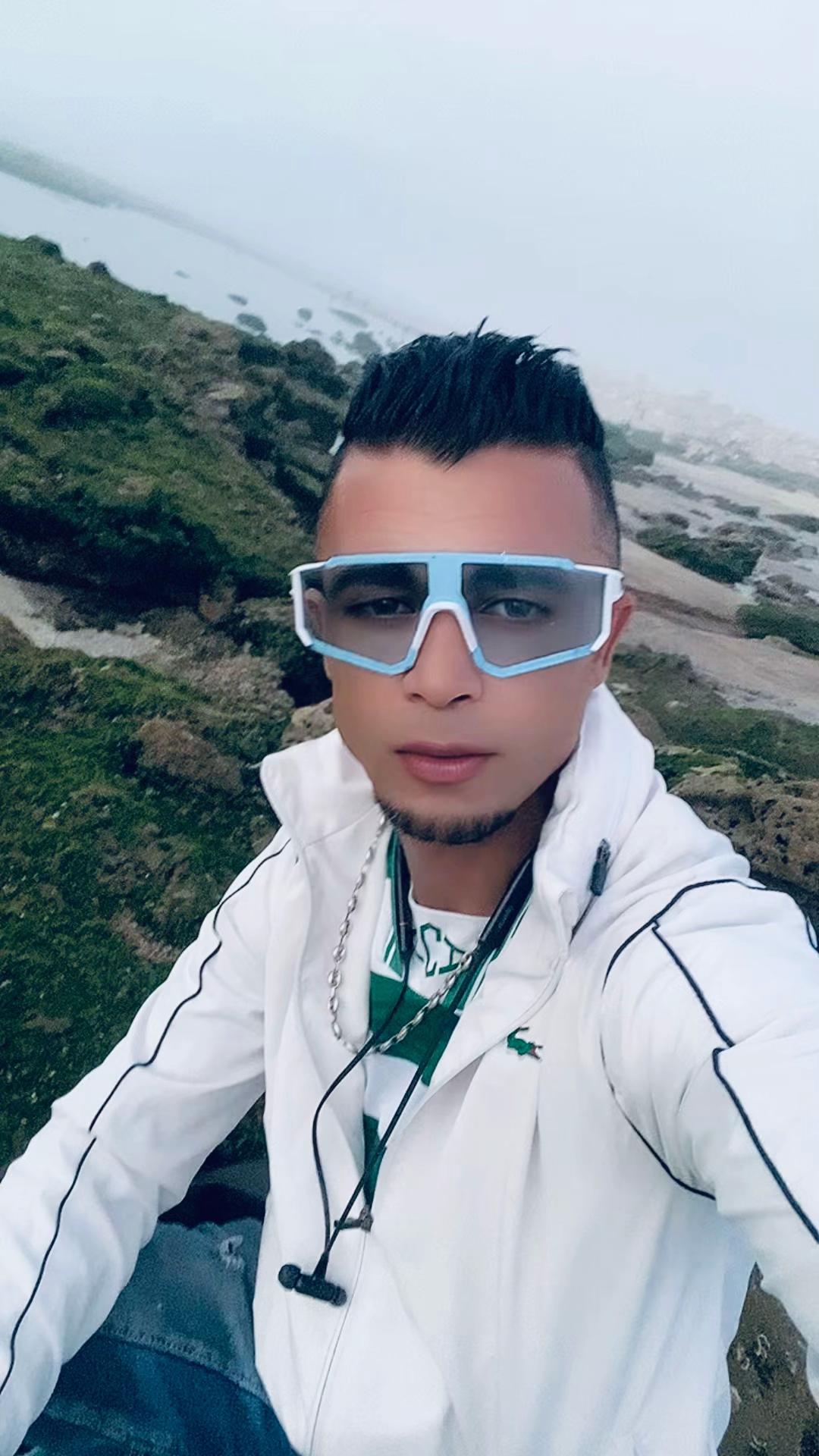 @๐๐ ADIL ๐๐LION๐ฝ