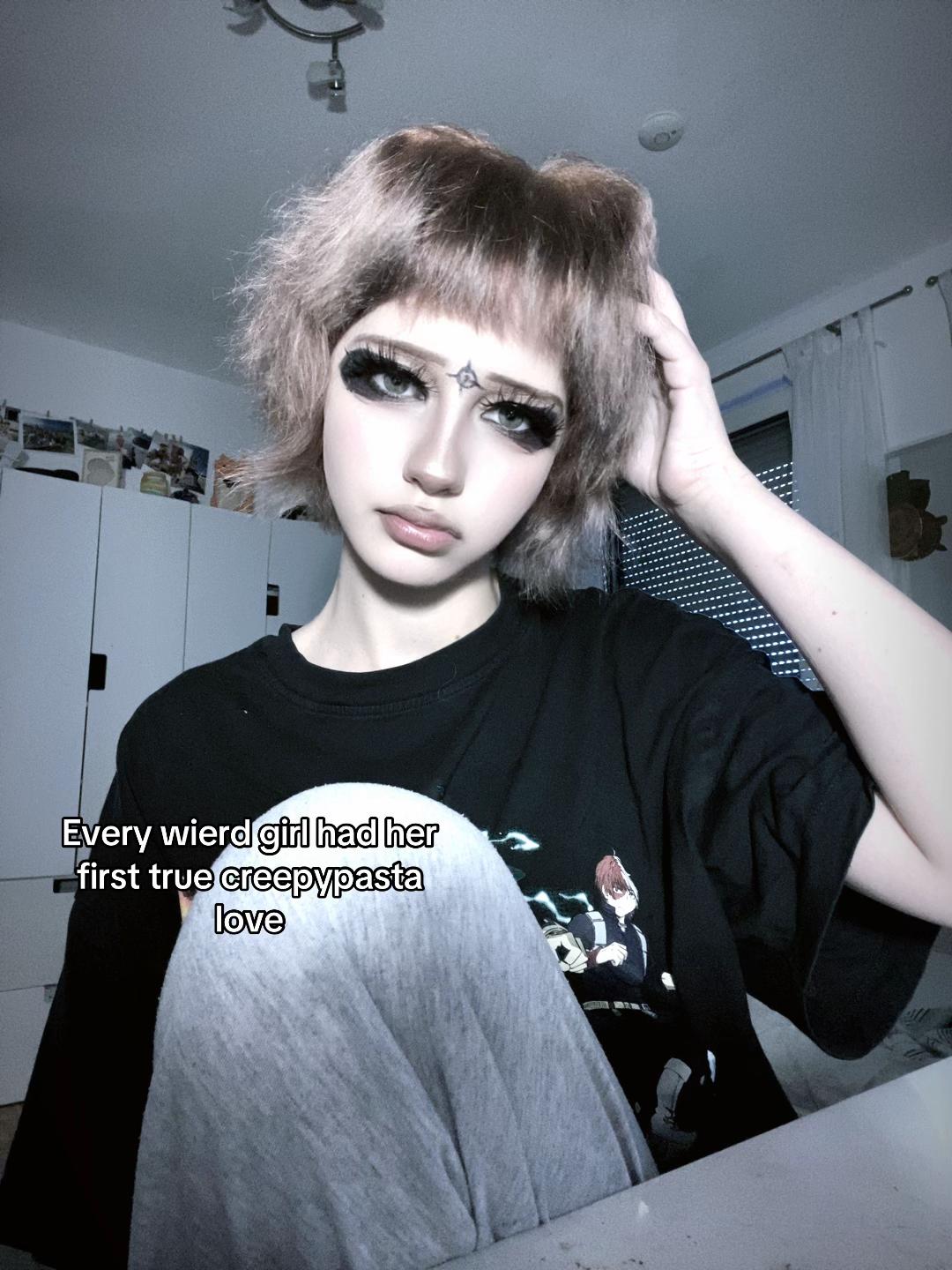 @𐙚˚࿔ 𝓐𝓻𝓵𝓮𝓬𝓬𝓱𝓲𝓷𝓸𝜗𝜚˚