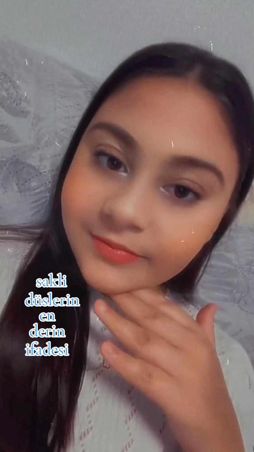 @CVETELINA 🎀