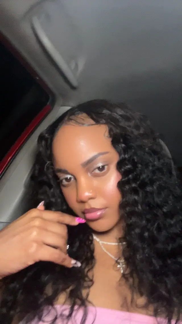 @lisaayyna_