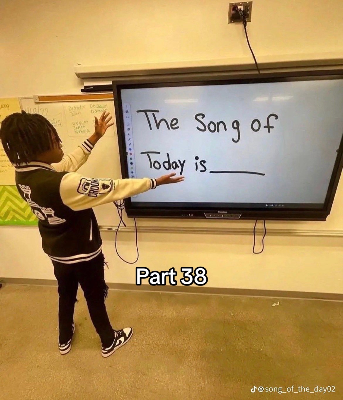 @✮★tiredjulesva★✮